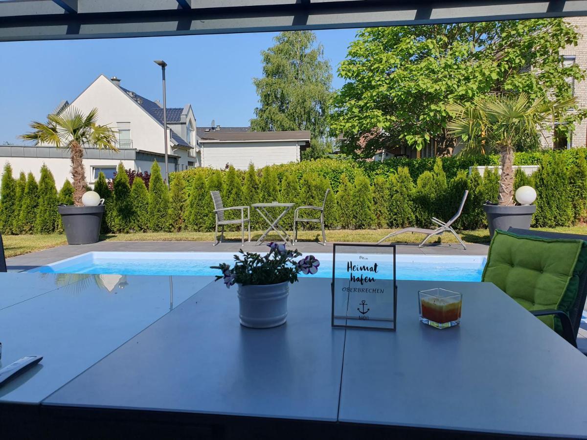 Grosszuegige Unterkunft Mit Terrasse Oberbrechen Екстериор снимка