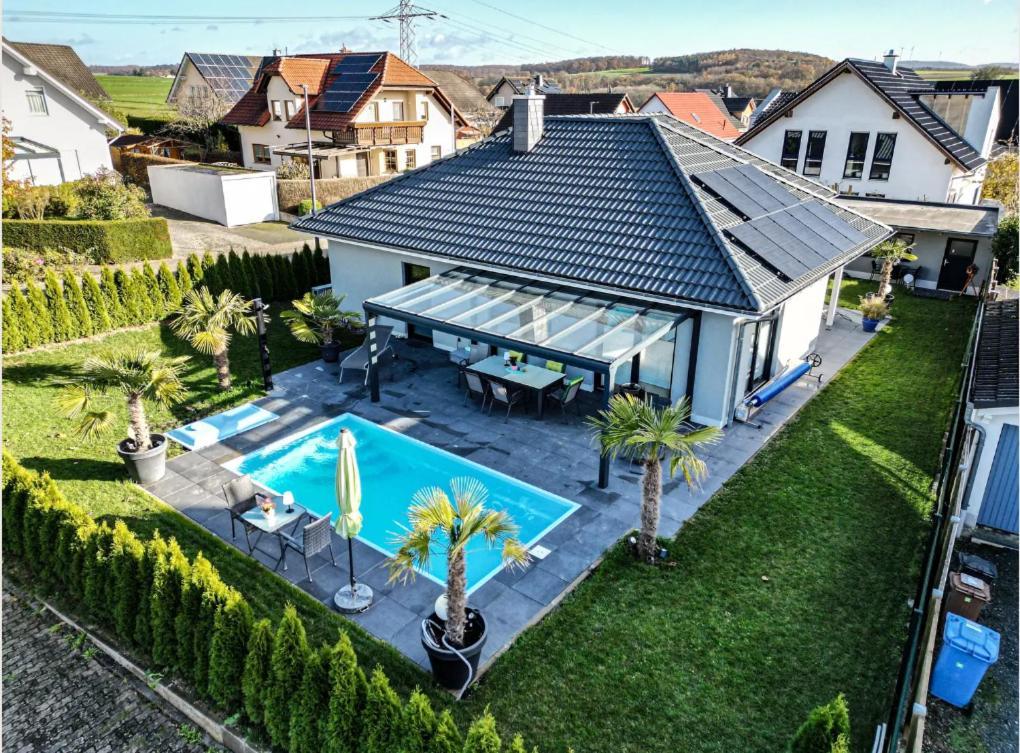 Grosszuegige Unterkunft Mit Terrasse Oberbrechen Екстериор снимка