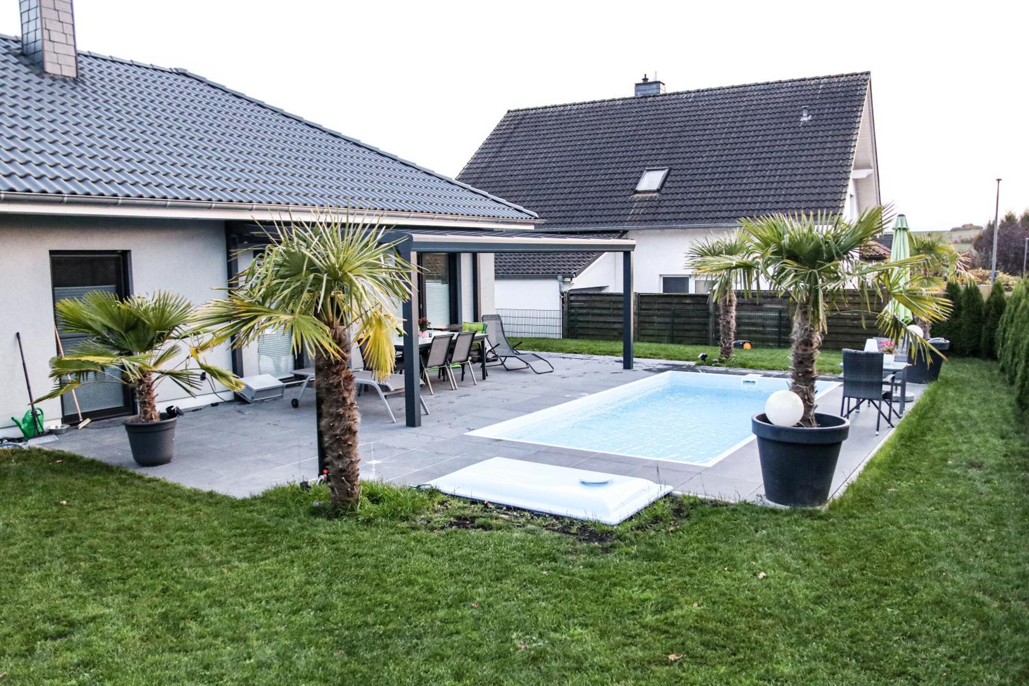 Grosszuegige Unterkunft Mit Terrasse Oberbrechen Екстериор снимка